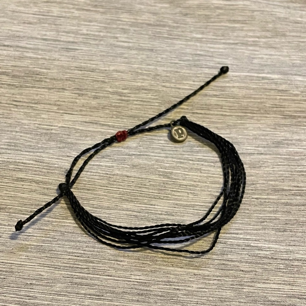 Black Pura Vida String bracelet